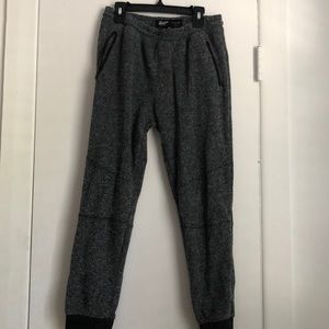 grey joggers S